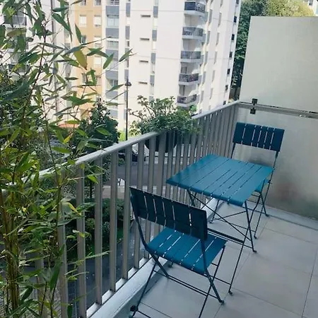 Cozy With Terrace Apartment